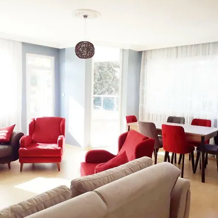Barbaros Caddesi Apt Alanya